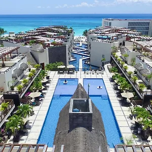 Aldea Thai By Blue Oceanfront Apartahotel Playa del Carmen